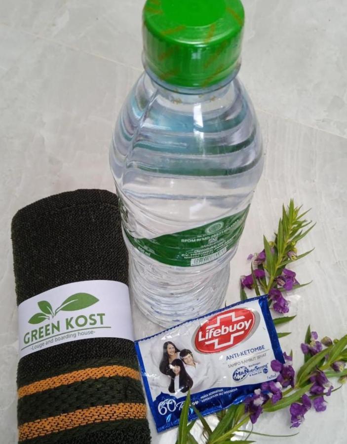 Sintang Greenkostホステル エクステリア 写真